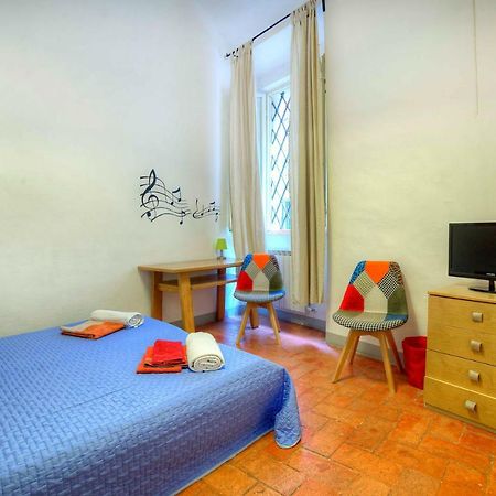 Stilmoderno Nice Apartment In Siena'S Historic Center, Just Steps From Piazza Del Campo Luaran gambar